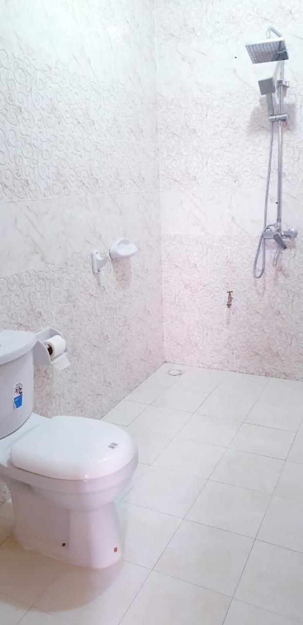 Ferienwohnung Etablissement Dior Silla Dakar Exterior foto